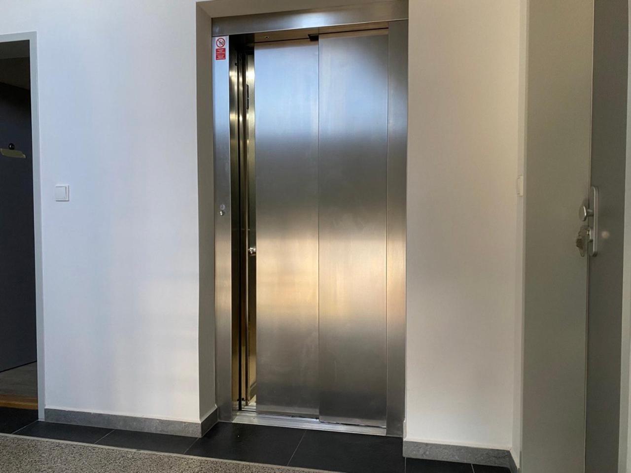 Apartmán Perla Hradce 302 Hradec Králové Exteriér fotografie